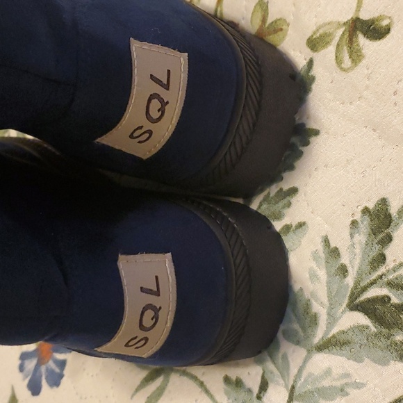 Hiking boots - Picture 5 of 5